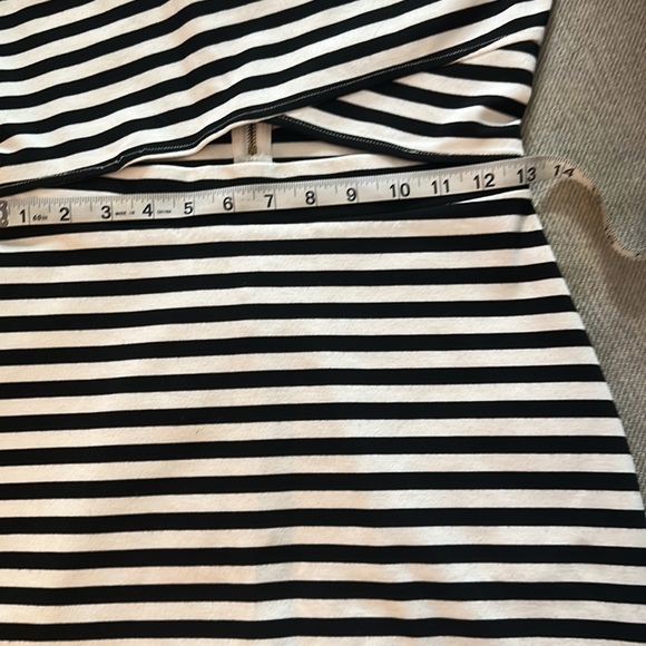 Express bodycon dress - Picture 7 of 9